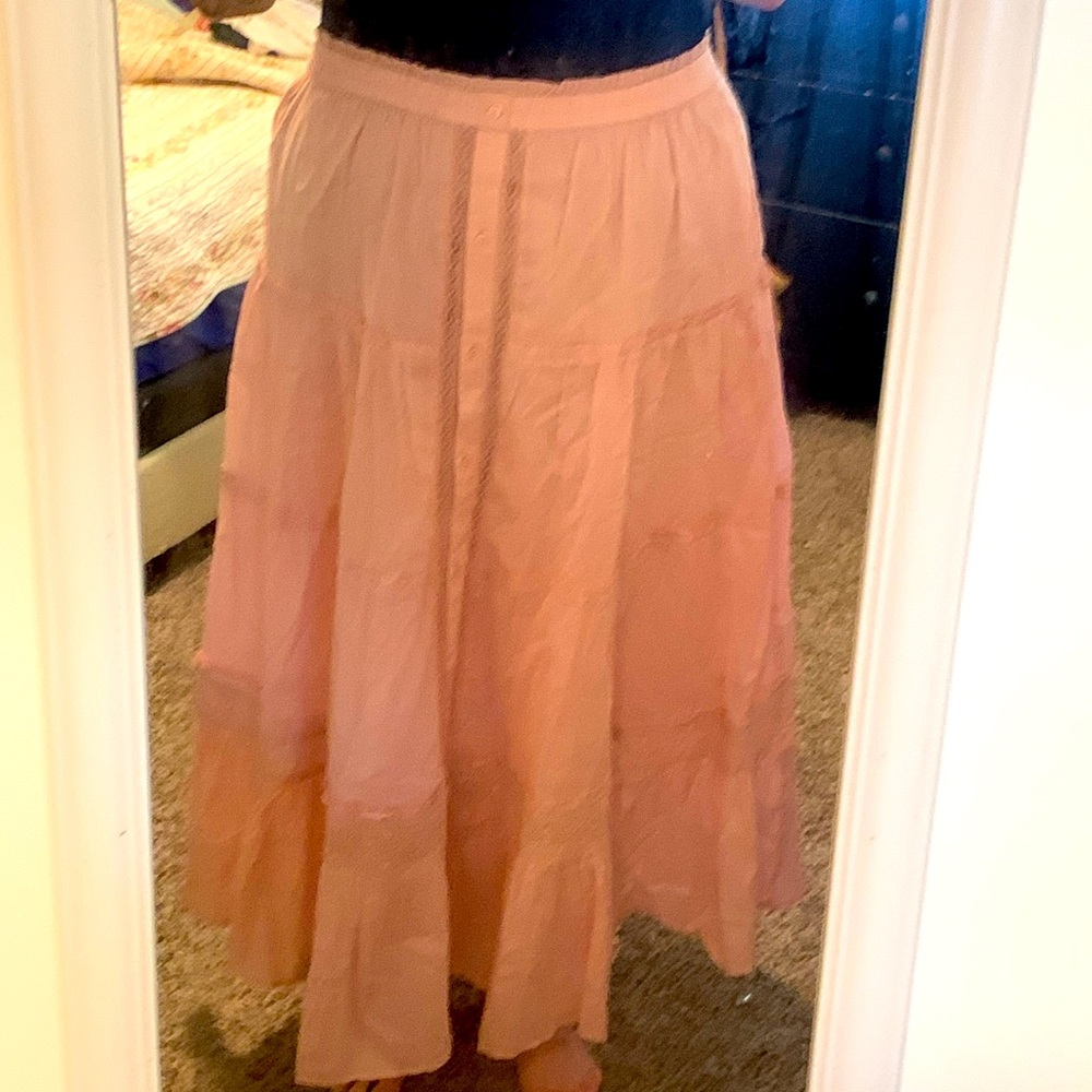 Loveshackfancy x Gap collab sold out skirt!